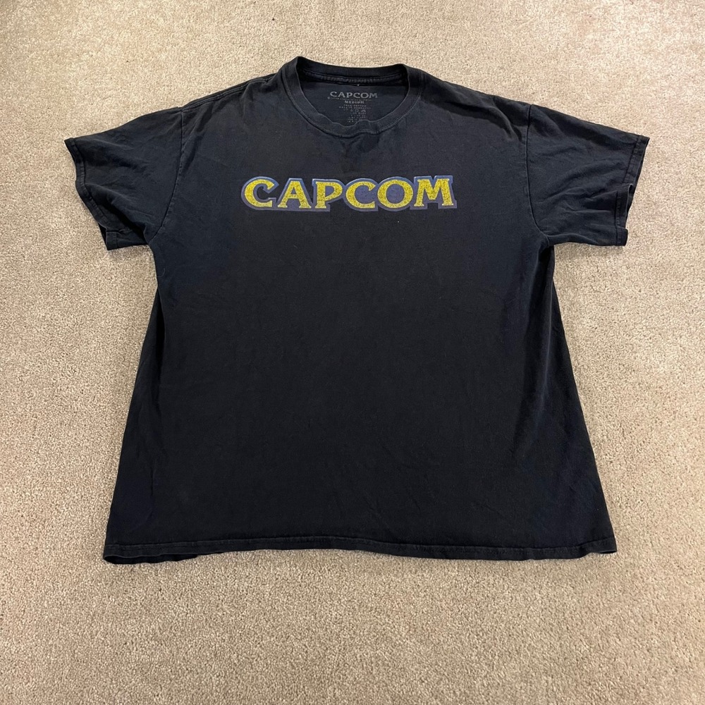 Capcom Graphic T-Shirt Mens Medium Black Street Fighter Mega Man RE